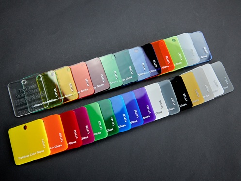 Musterkette für transluzentes 3 mm Acrylglas GS